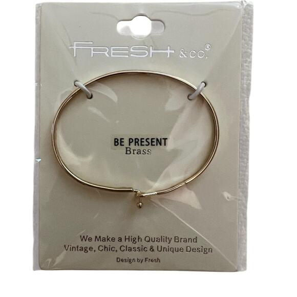 New Fresh & Co Gold Hook Bangle Bracelet - “Be Present” Engraving - Picture 2 of 3